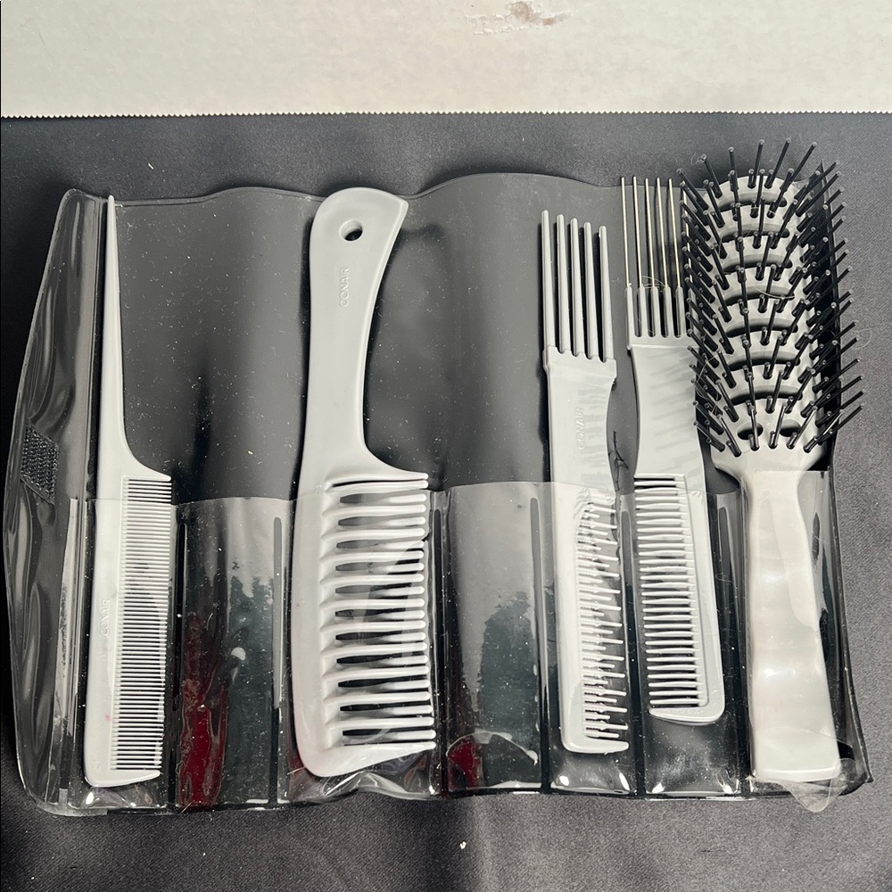 Conair styling tools - assorted brush & combs with rolled carry bag